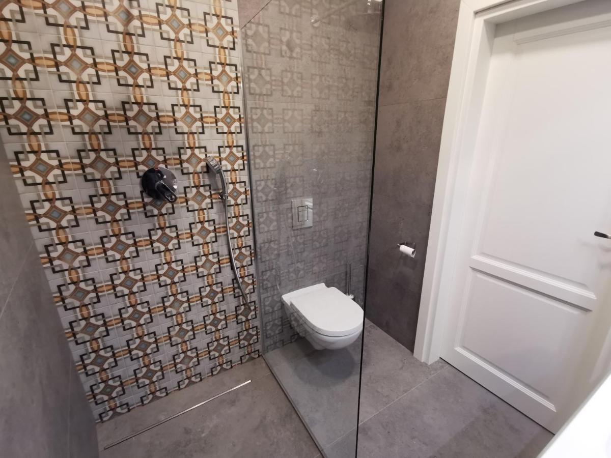 Nowe Apartamenty Zamkowa Vis A Vis Wawelu Cracovia Esterno foto