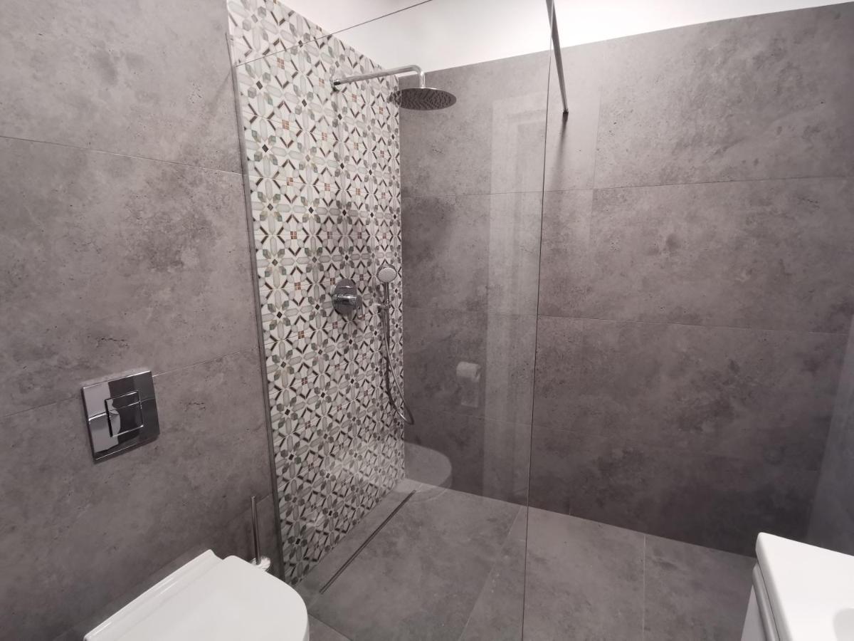 Nowe Apartamenty Zamkowa Vis A Vis Wawelu Cracovia Esterno foto